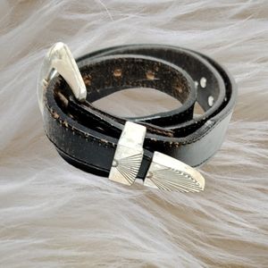 Silver Creek Black Leather Belt with 3-Pcs Buckle and Animal Motif